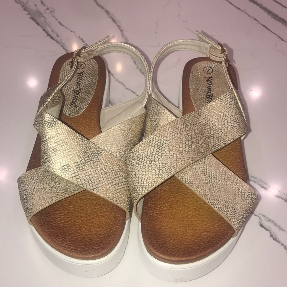 Nature breeze sandals size 7 NEW